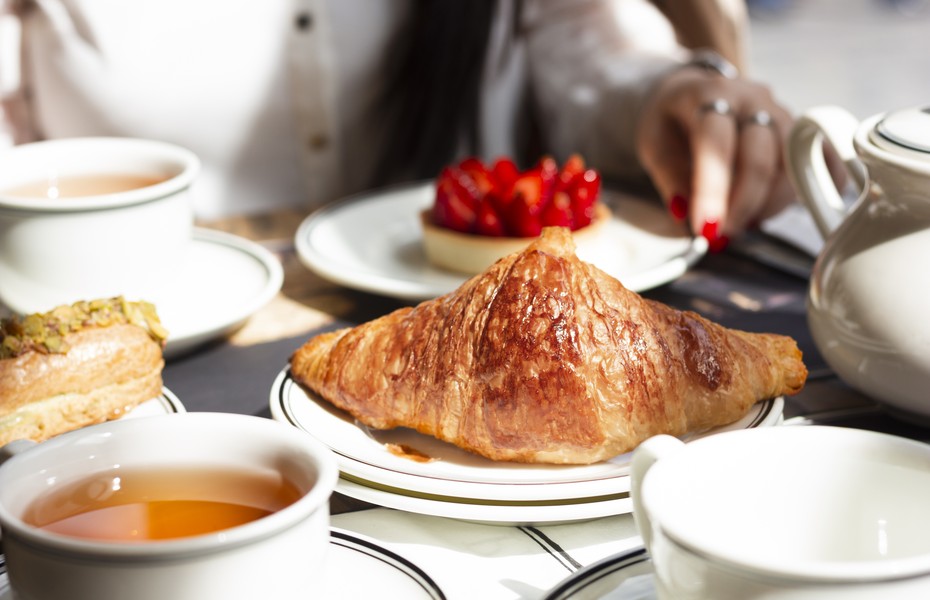 breakfast horizontal